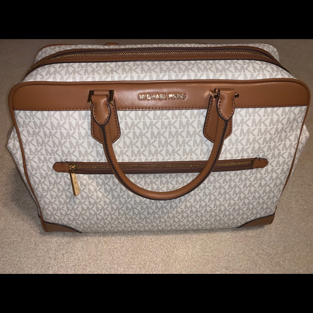 Michael Kors Weekender/ Luggage bag